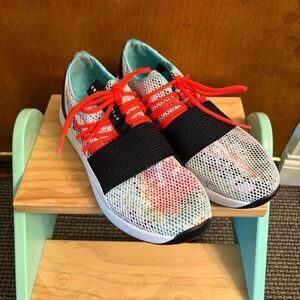 Under Armour Charged Breathe Athletic Shoes Gym Work Out Run Walk Women's 9